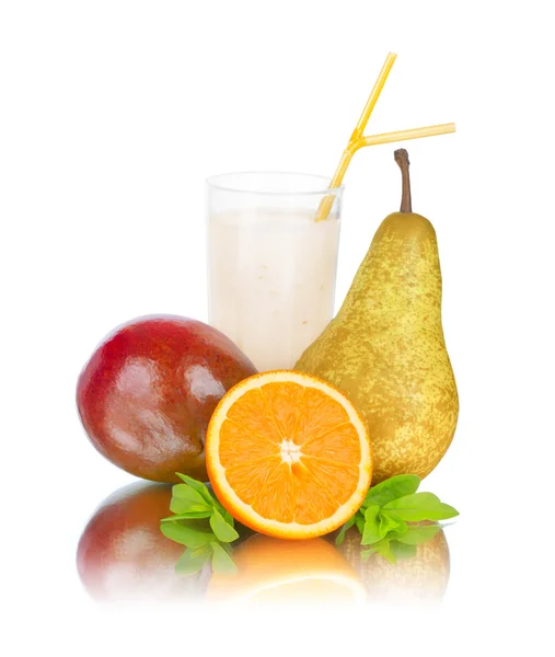 Cocktail, mango, orange, pear — Stock Photo, Image