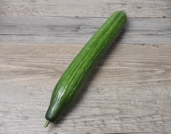 Cucumber on wood — Stock Photo, Image
