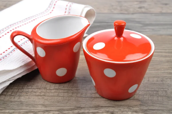 Milk jug and sugar bowl — Stock Photo, Image