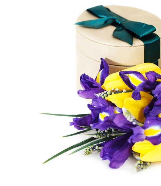 Lot de tulipes avec coffret cadeau — Photo