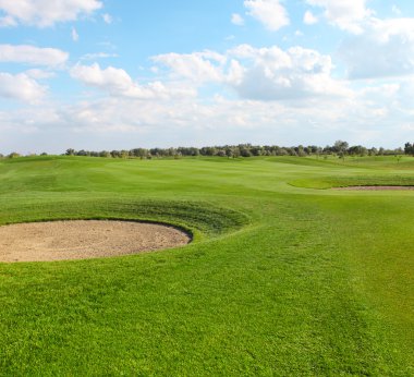Yeşil golf sahası