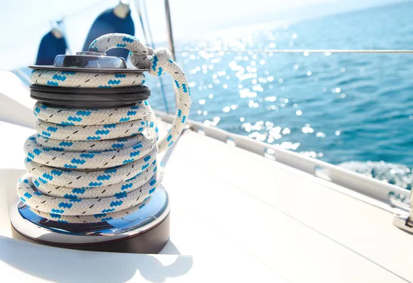 Segelboot Winde und Seilyacht Detail — Stockfoto