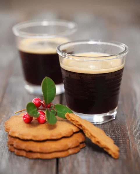 Christmas cookies met koffie — Stockfoto