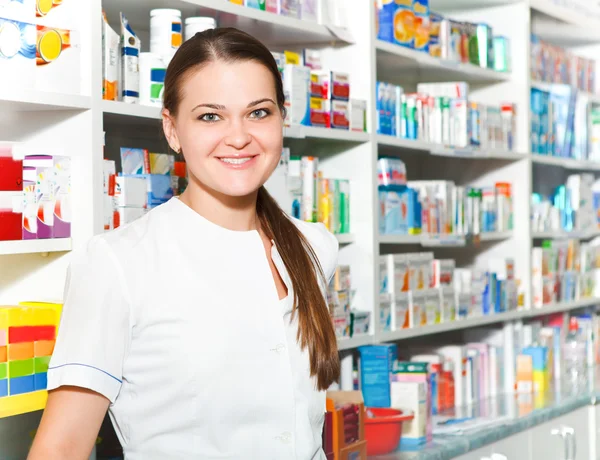 Portrait of female pharmacist — Stock Photo, Image