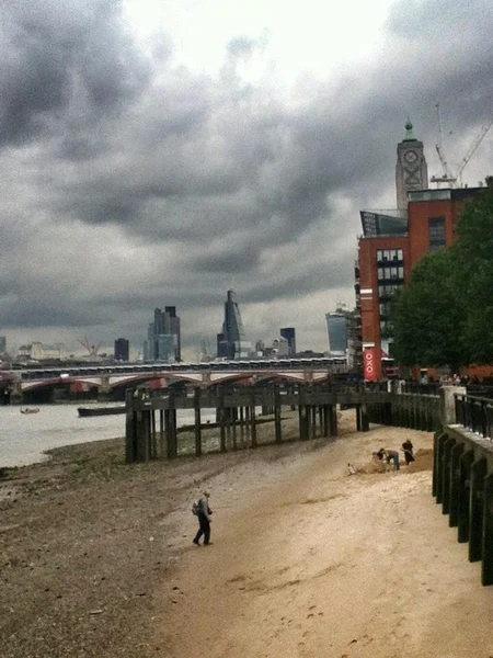 Southbank av tamigi i london — Stockfoto
