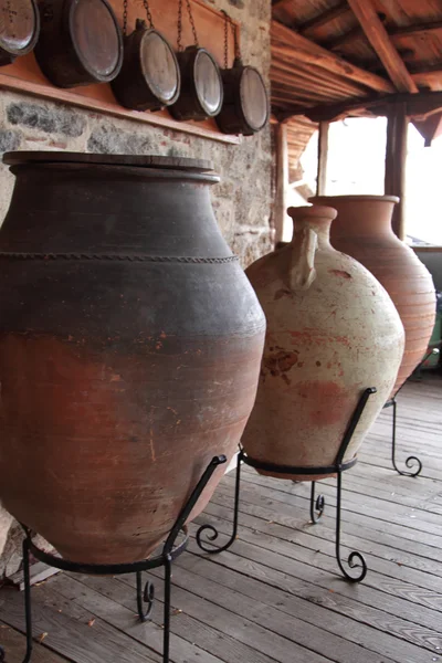 Old clay jugs — Stock Photo, Image
