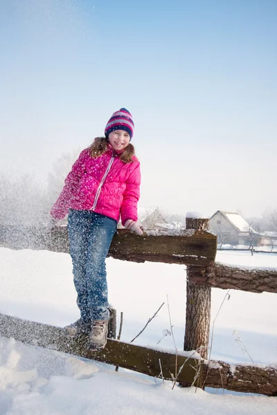 Happy girl en plein air — Photo