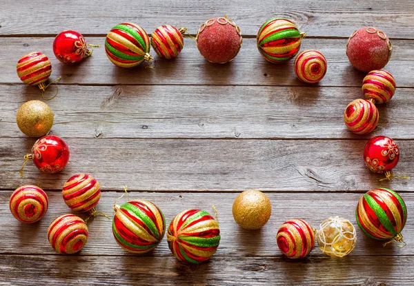 Decoración de Navidad sobre fondo de madera — Foto de Stock