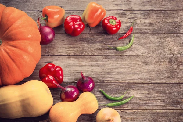 Vegetables on wooden background — Stock Photo, Image