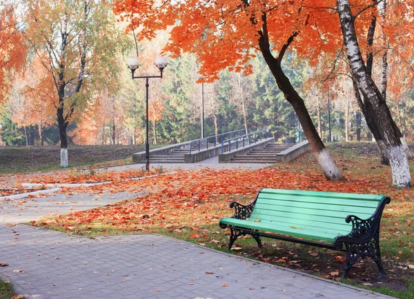 Zonnige herfst landschap — Stockfoto
