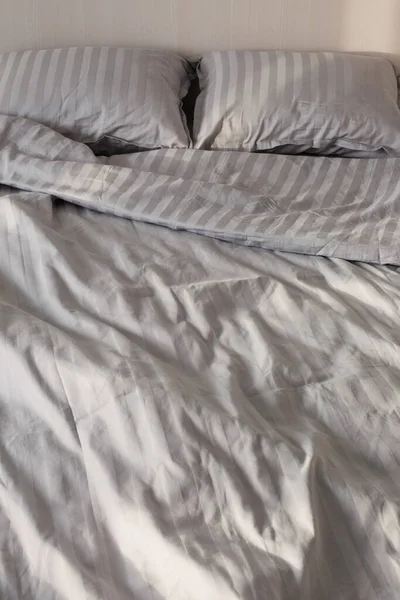 Gray Linens Sunlight Bed Bedroom — 图库照片