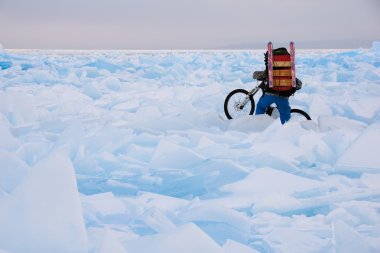 bicyclists Tepecik alanında