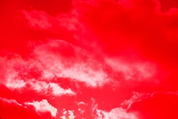 Nubes Rojas Perturbadoras Día Del Juicio Final Fantasía Arte Surrealista —  Fotos de Stock