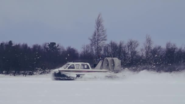 Skuter śnieżny, blowmobile — Wideo stockowe