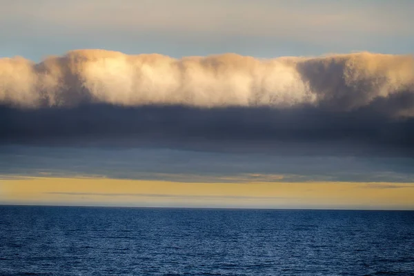 Bulut Sisteminin Önü Hava Bariyeri Fırtına Çekirdeğine Yakın Yoğun Dikey — Stok fotoğraf