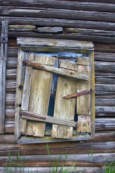 Objetos Cotidianos Museo Casas Antiguas Abandonadas Ventana Casa Madera Cerrada — Foto de Stock