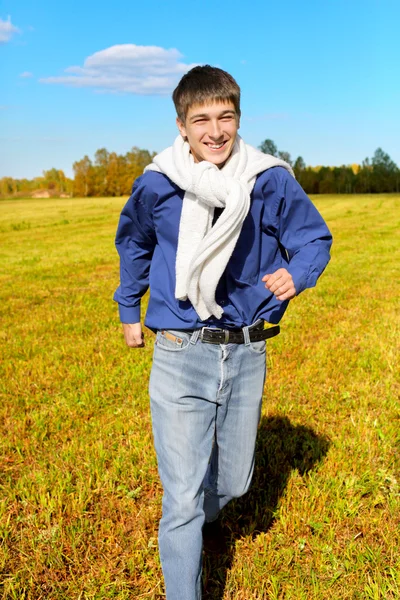 Joven corriendo — Foto de Stock