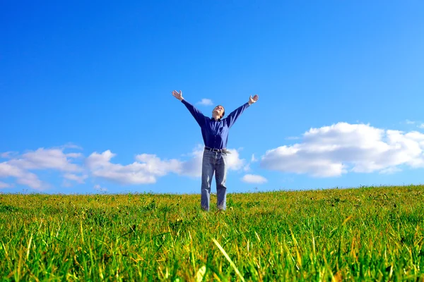 Teenager in the field — Stock Photo, Image