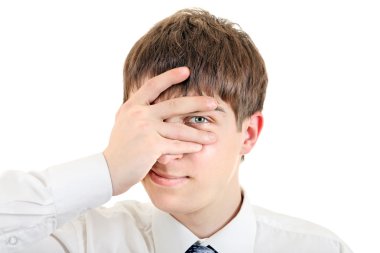 Genç peeps kendi parmaklarımın arasından