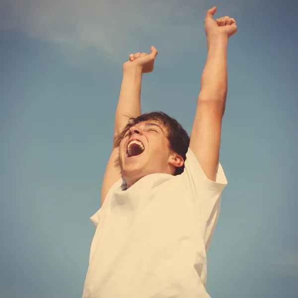 Glücklicher Teenager — Stockfoto