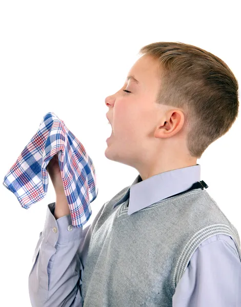 Niño estornudando — Foto de Stock