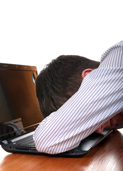 Tiener slaapt op laptop — Stockfoto