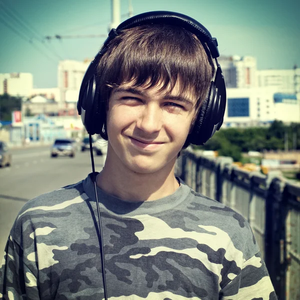 Teenager Portrait in Headphones — Stock Photo, Image