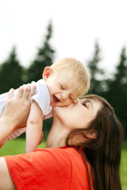 Anne ve bebek açık