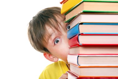 kitap arkasındaki sürpriz çocuk