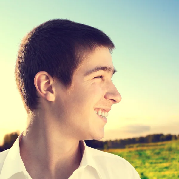 Retrato de hombre joven —  Fotos de Stock