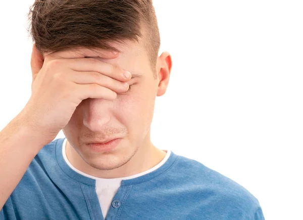 Junger Mann Spürt Kopfschmerzen Isoliert Auf Weißem Hintergrund Nahaufnahme — Stockfoto
