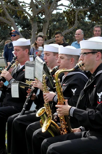 San Diego WWII Kiss Statue Ceremony — Stock Photo, Image