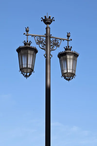 Lissabon street lampa — Stockfoto