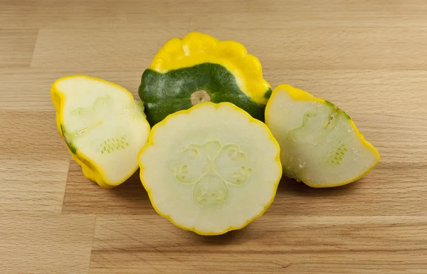 Custard Marrow Squash on cutting board — Stock Photo, Image