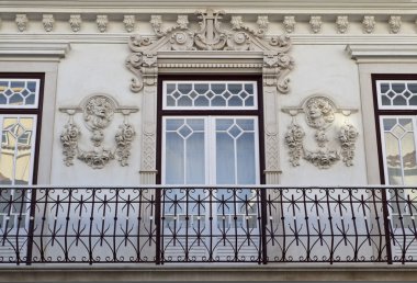 süslü art nouveau yapı