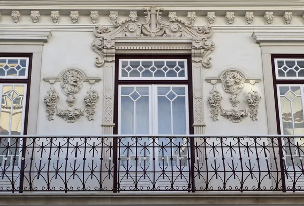 Sierlijke art nouveaugebouw — Stockfoto