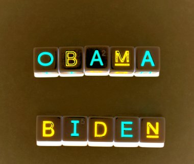Obama ve biden kelimeler.