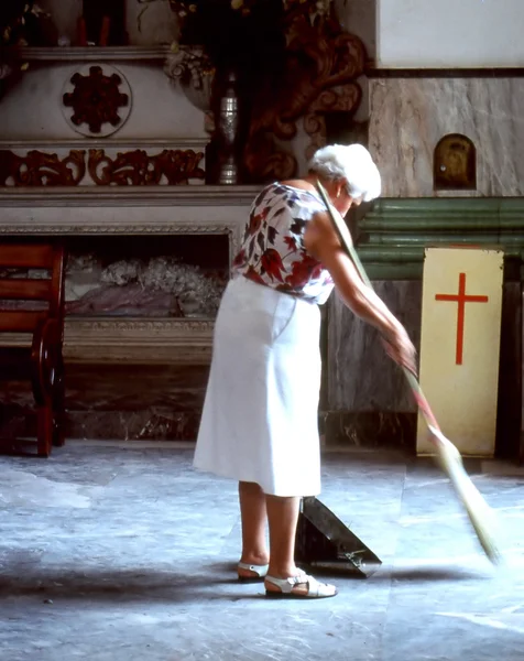 Kilise sweeper. — Stok fotoğraf