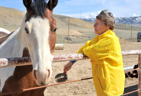 Mature female rancher. — Stock Photo, Image