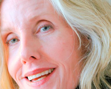 Olgun kadın güzelliğinin.