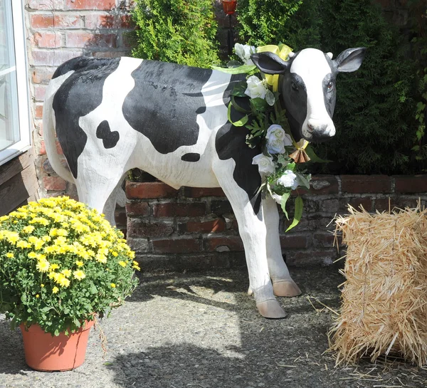 Cow statue. — Stock Photo, Image