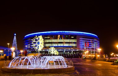 Minsk'te Buz Sarayı gece