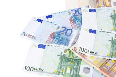 Avro banknotları beyaz arkaplanda izole