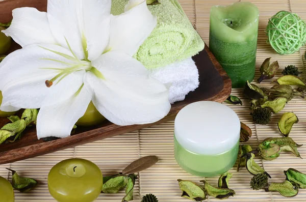 Bambu halıya Spa-yordamları için ayarla