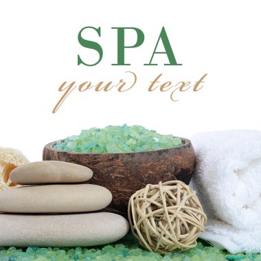 Beyaz arka plan üzerinde izole banyo için tuz