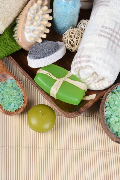 Set for spa-procedures on bamboo rug — Stock Photo, Image