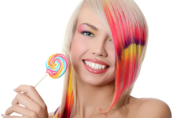 Das Mädchen mit Zuckerbonbons isoliert — Stockfoto