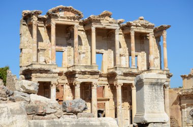 Efes 'teki Roma Celsus Kütüphanesi (Efes) Roma zamanından