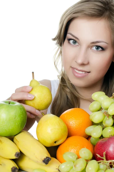 Menina bonita com frutas e legumes — Fotografia de Stock