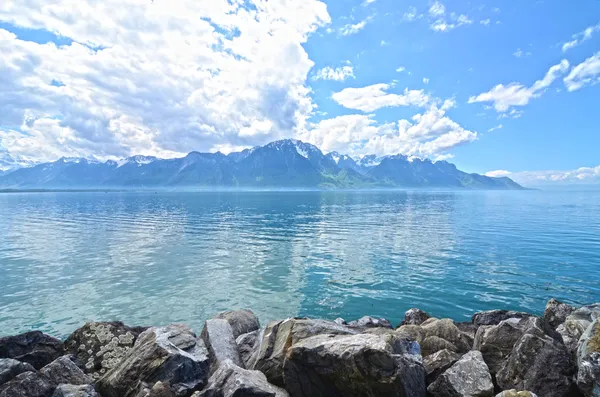 Horská a Ženevské jezero, Švýcarsko — Stock fotografie